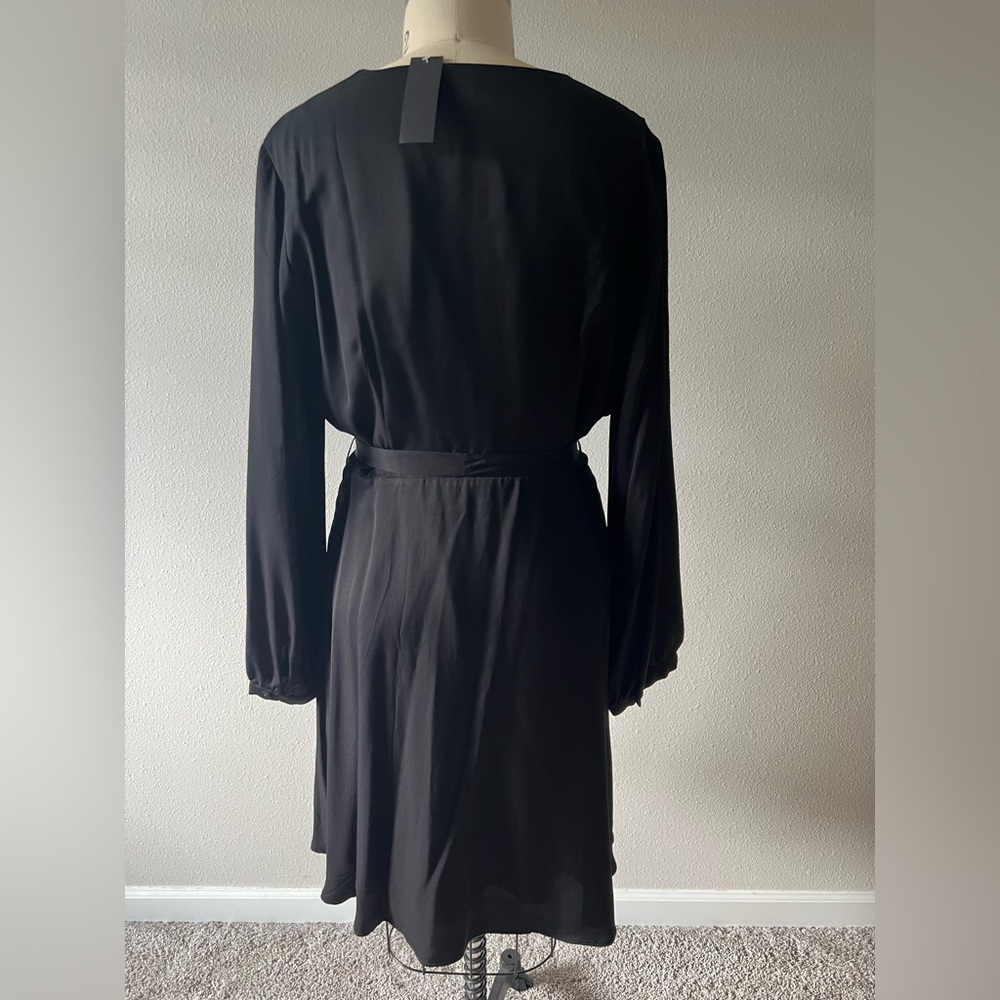 NWT Banana Republic Black Long Sleeve Wrap Dress - Picture 7 of 9